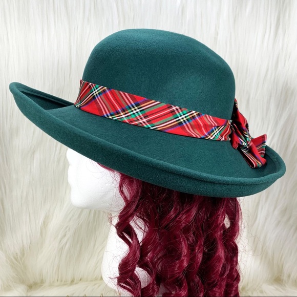 Vintage Accessories - Vintage Doeskin 100% Wool Dark Green Hat, Wider Brim, Rounded Dome Crown